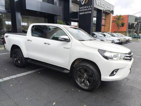 TOYOTA HILUX 2.8 SRV 4X4 CD 16V DIESEL 4P AUTOMÁTICO